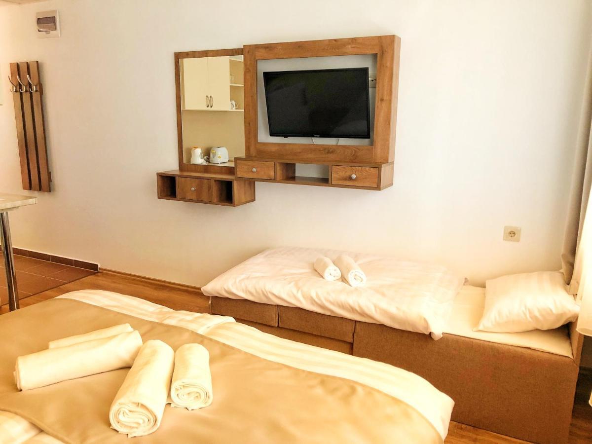 Boro Apartman Тісафюред Екстер'єр фото