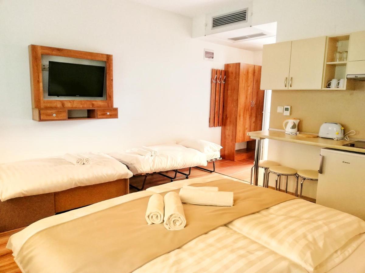 Boro Apartman Тісафюред Екстер'єр фото